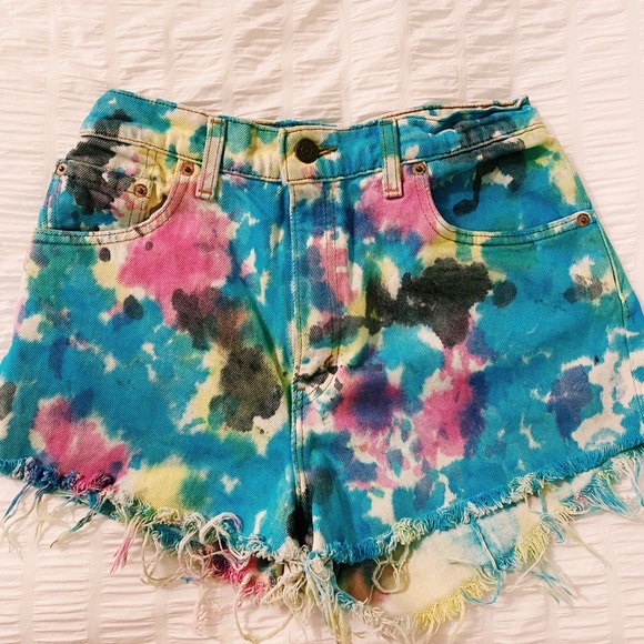 Levi's Pants - Tie Dye Levi Jean Shorts Levi's Pants - Tie Dye Levi Jean Shorts
